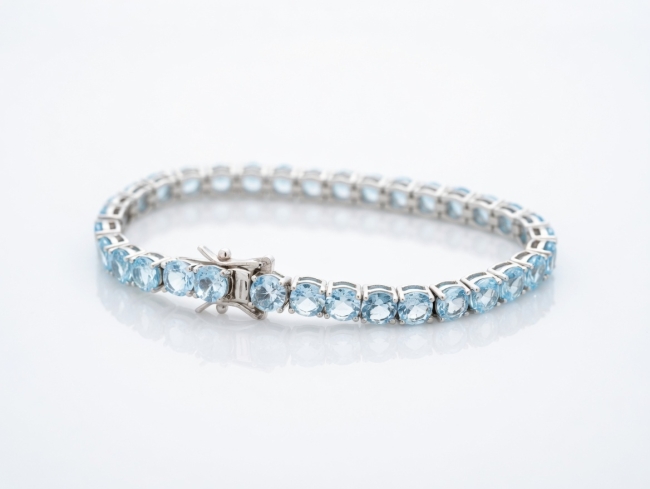 Bracelet Tennis en Argent massif Gilgen&Co Topaze bleue naturelle 