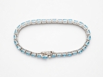 Bracelet Tennis en Argent massif Gilgen&amp;Co Topaze bleue naturelle 
